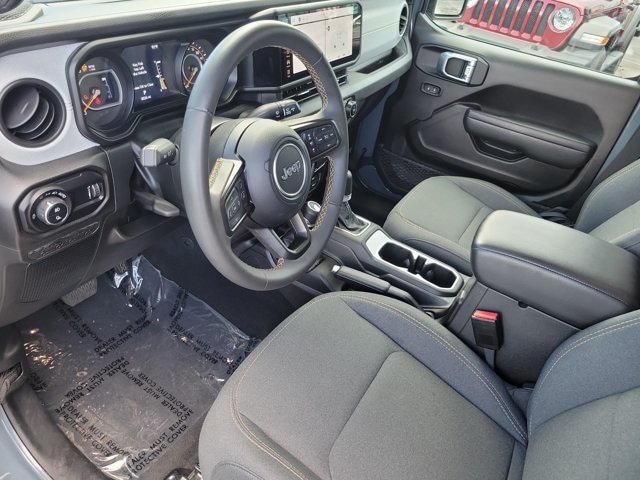 Used 2024 Jeep Gladiator Mojave AWD/4WD image 17
