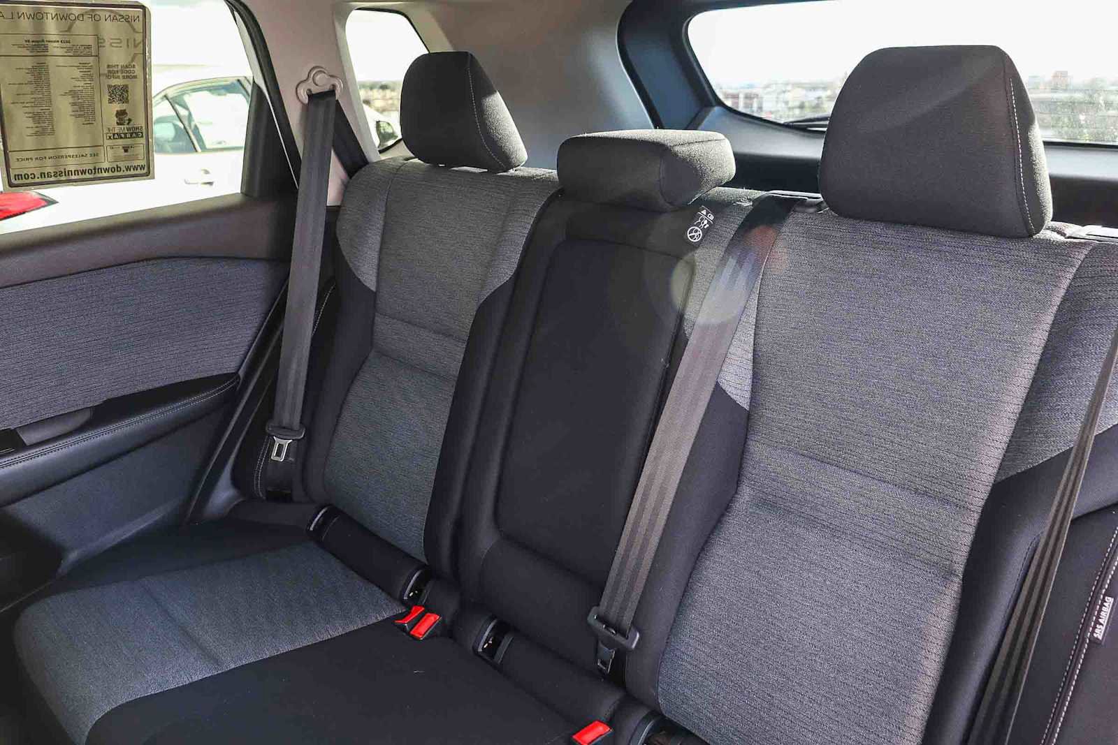 Used 2023 Nissan Rogue SV image 19