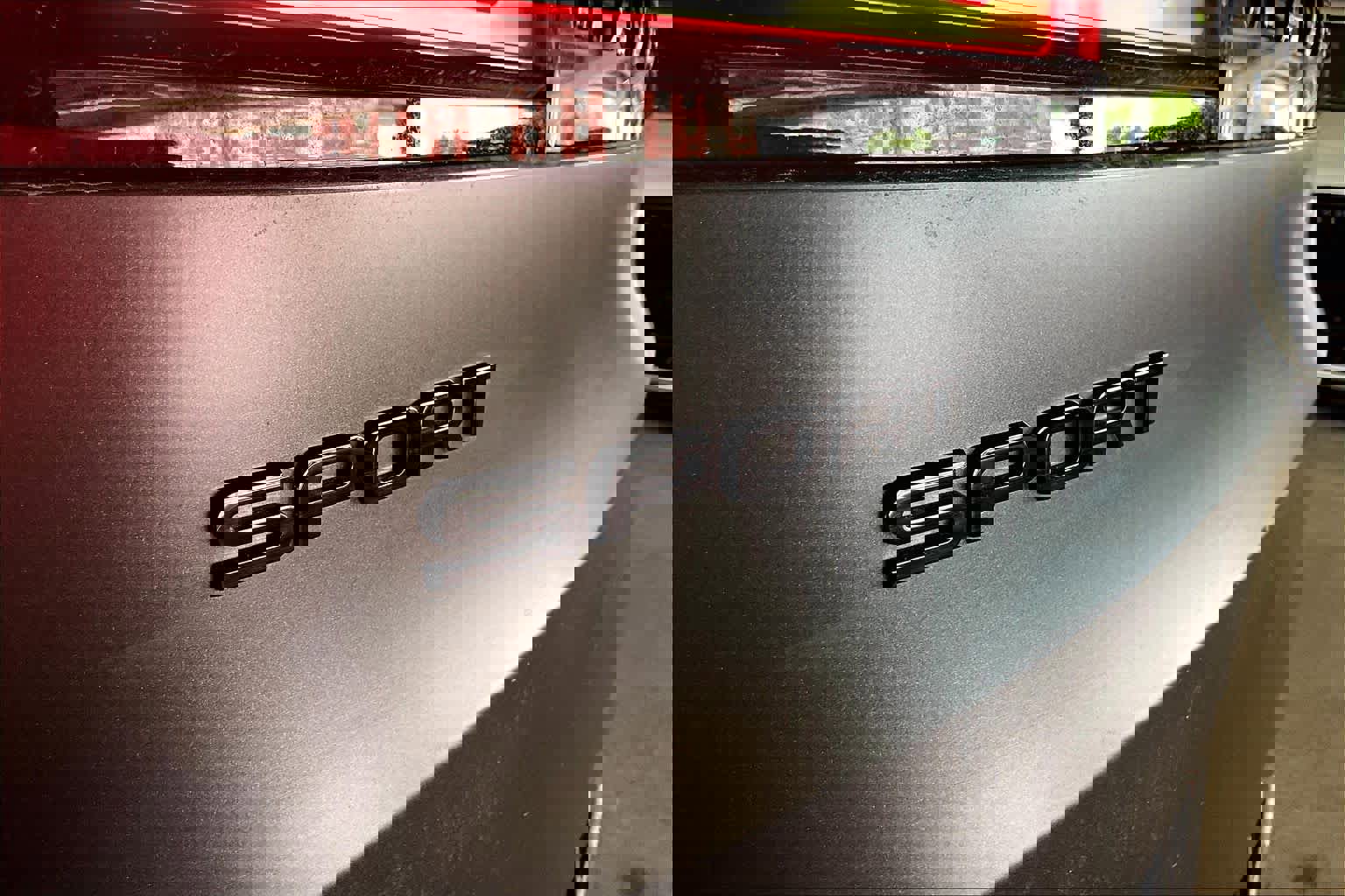 Used 2025 Land Rover Range Rover Sport Dynamic SE image 9