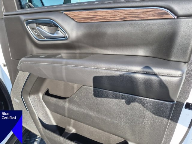 Used 2022 Chevrolet Tahoe Z71 w/ Luxury Package AWD/4WD image 36