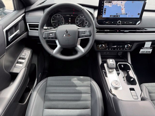 New 2026 Mitsubishi Outlander LE FWD image 15