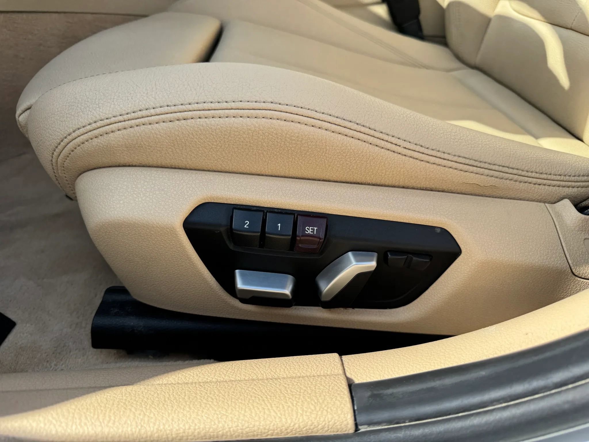 Used 2016 BMW 328i Sedan RWD image 13