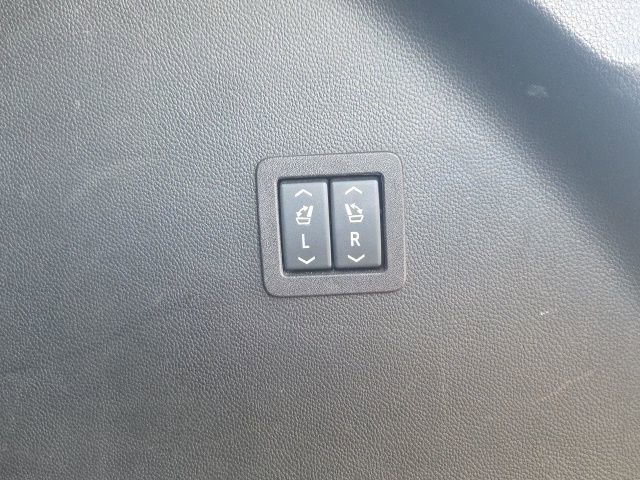 Used 2024 Buick Enclave Premium image 12