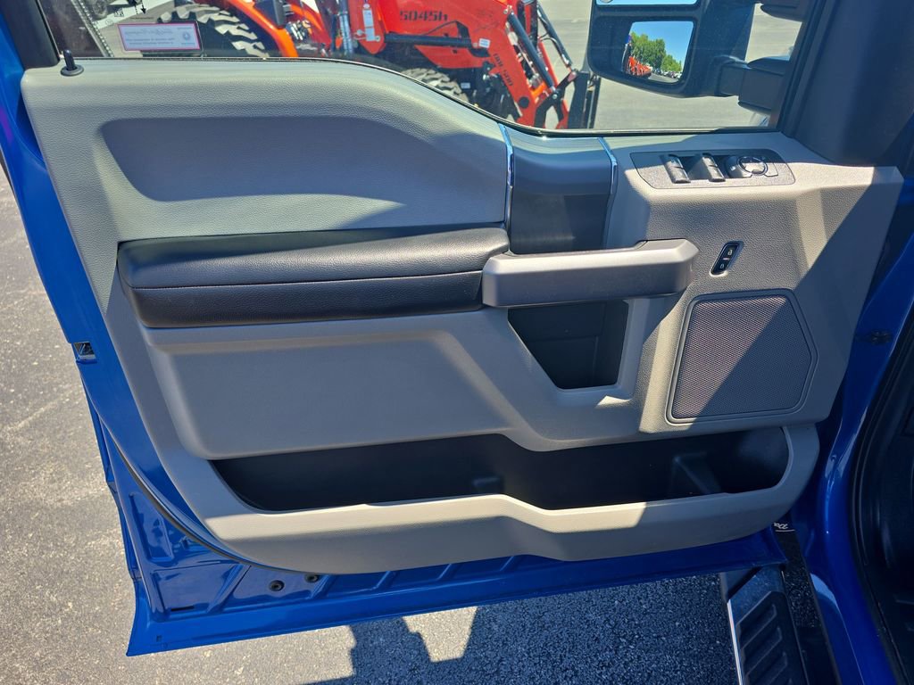 Used 2020 Ford F150 XLT w/ Equipment Group 302A Luxury AWD/4WD image 10