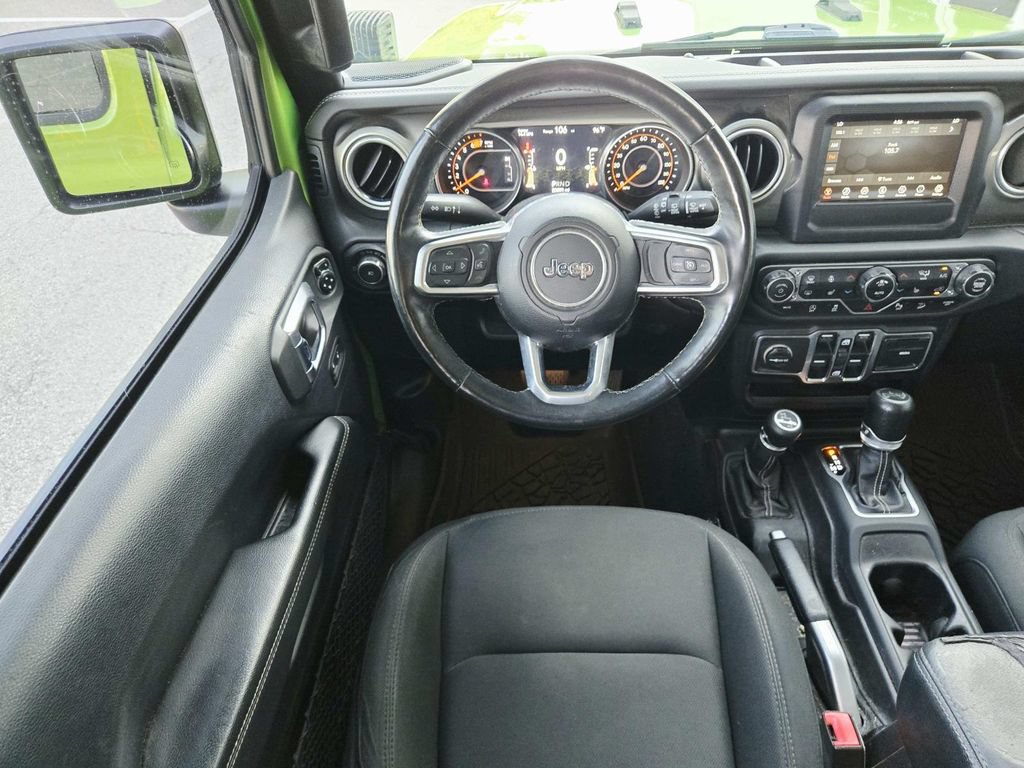 Used 2018 Jeep Wrangler Unlimited Sahara w/ Safety Group AWD/4WD image 10