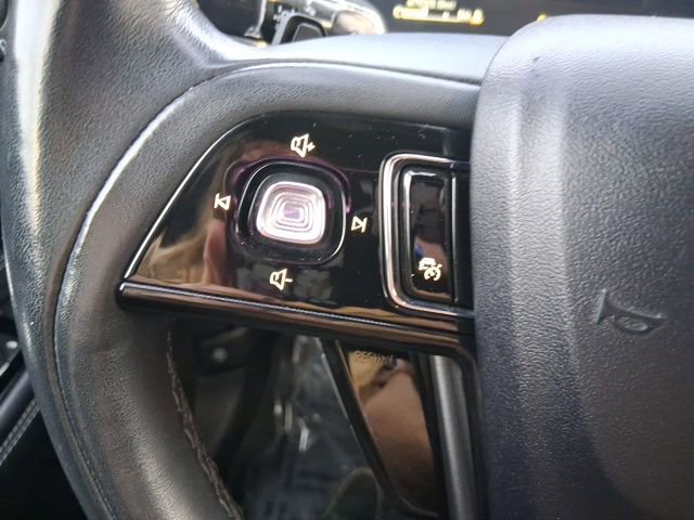 Used 2021 Lincoln Corsair Reserve w/ Equipment Group 201A image 19