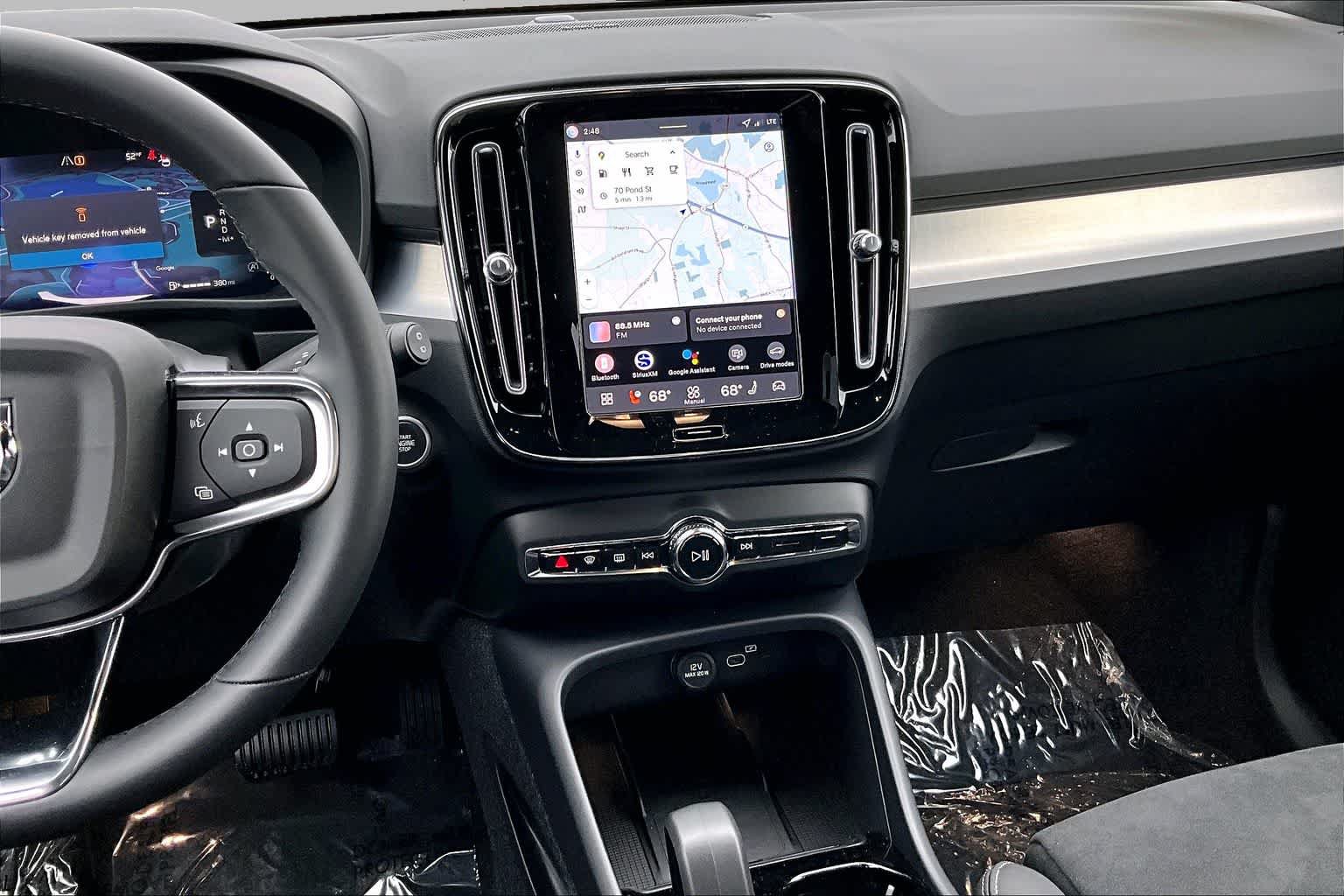 New 2026 Volvo XC40 B5 Ultra w/ Protection Package Premier AWD/4WD image 8