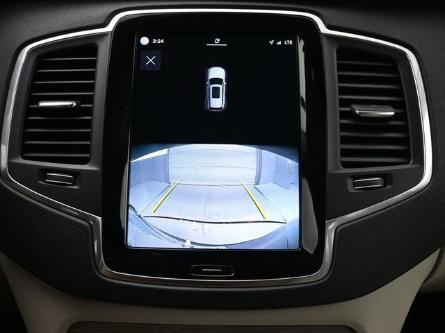 Used 2023 Volvo XC90 B6 Core w/ Climate Package image 19