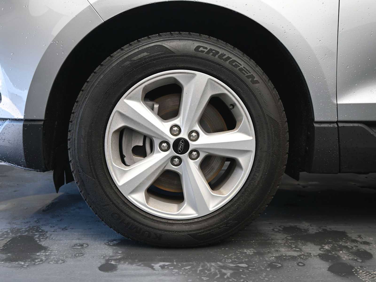 Used 2023 Ford Edge SE AWD/4WD image 10