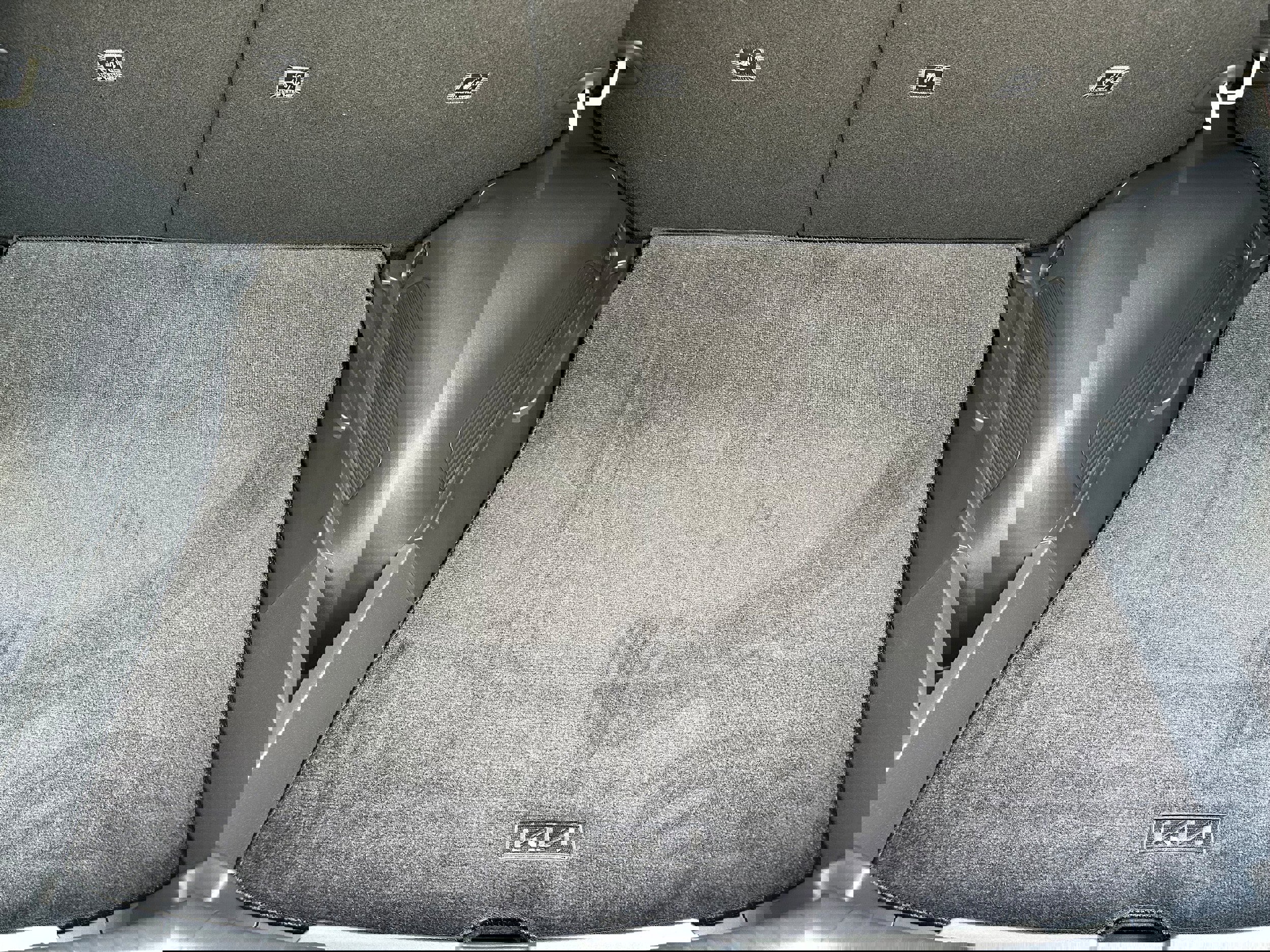 New 2025 Kia Niro Wind image 11