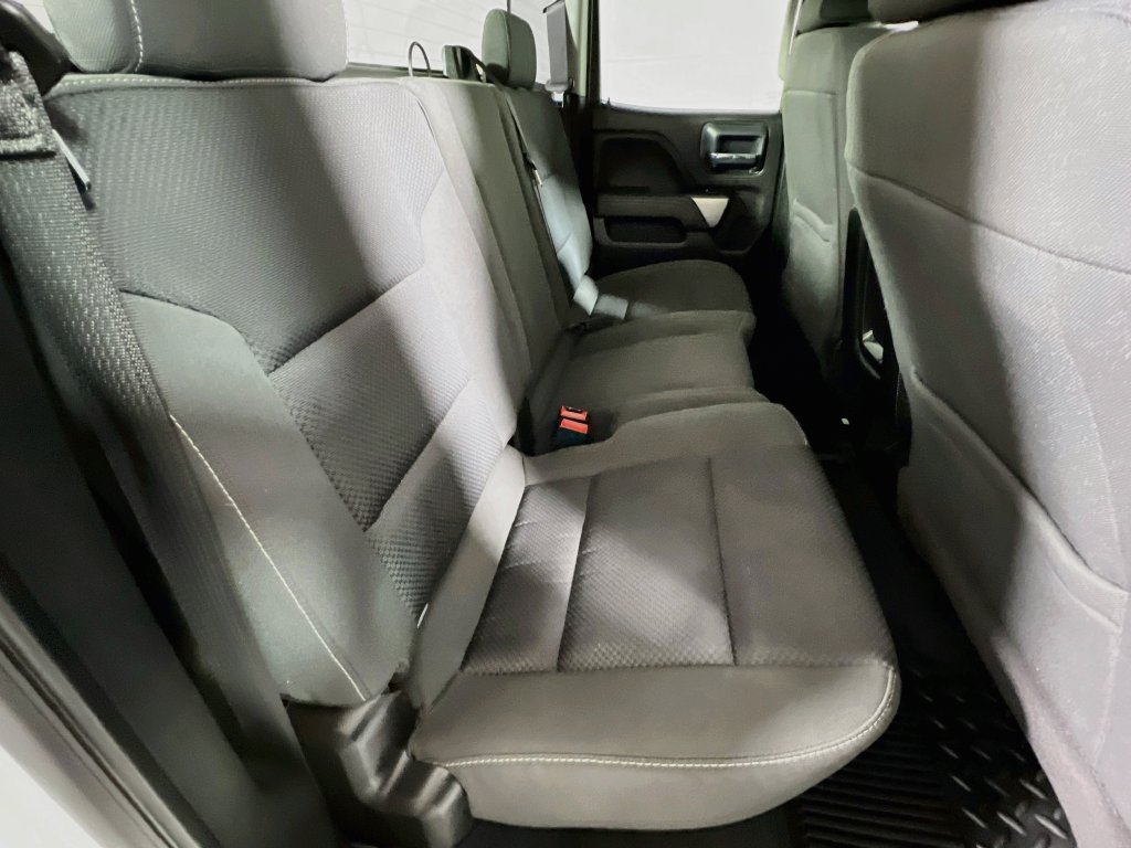 Used 2019 Chevrolet Silverado 1500 LT w/ All Star Edition AWD/4WD image 23