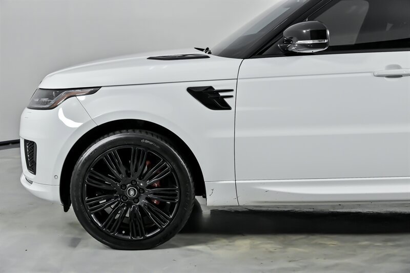 Used 2020 Land Rover Range Rover Sport HSE Dynamic AWD/4WD image 6