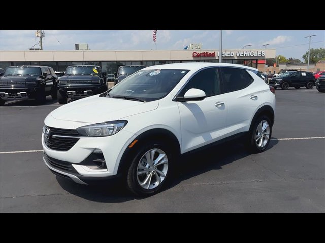 New 2023 Buick Encore GX Preferred w/ Cold Weather Comfort Package FWD image 4