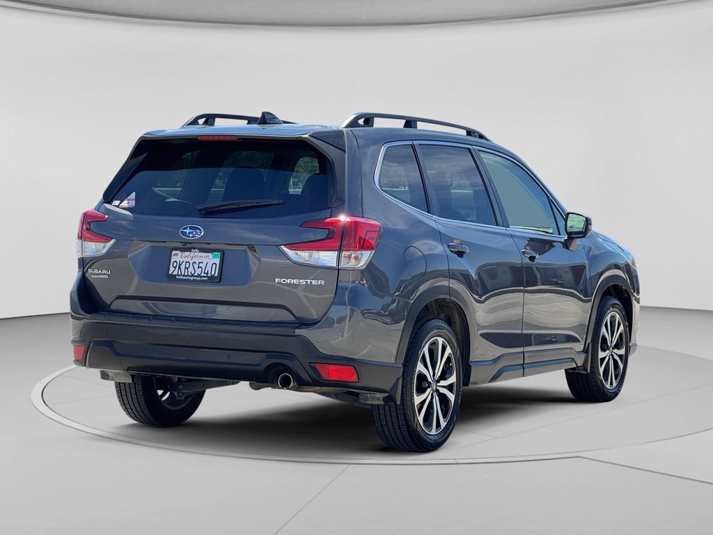 Used 2024 Subaru Forester Limited w/ Convenience Package AWD/4WD image 32