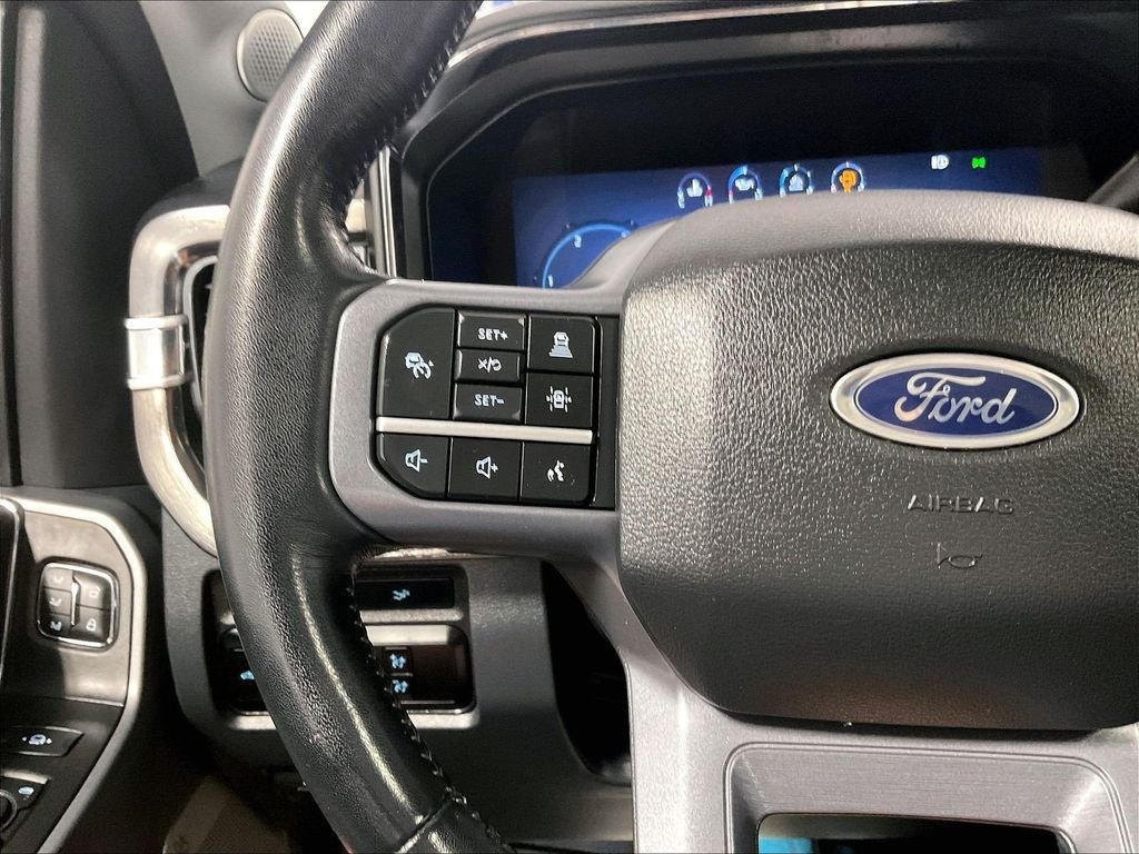 Used 2023 Ford F350 Lariat w/ Lariat Ultimate Package AWD/4WD image 23