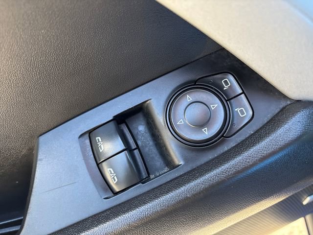 Used 2021 Chevrolet Camaro LT w/ Technology Package image 12