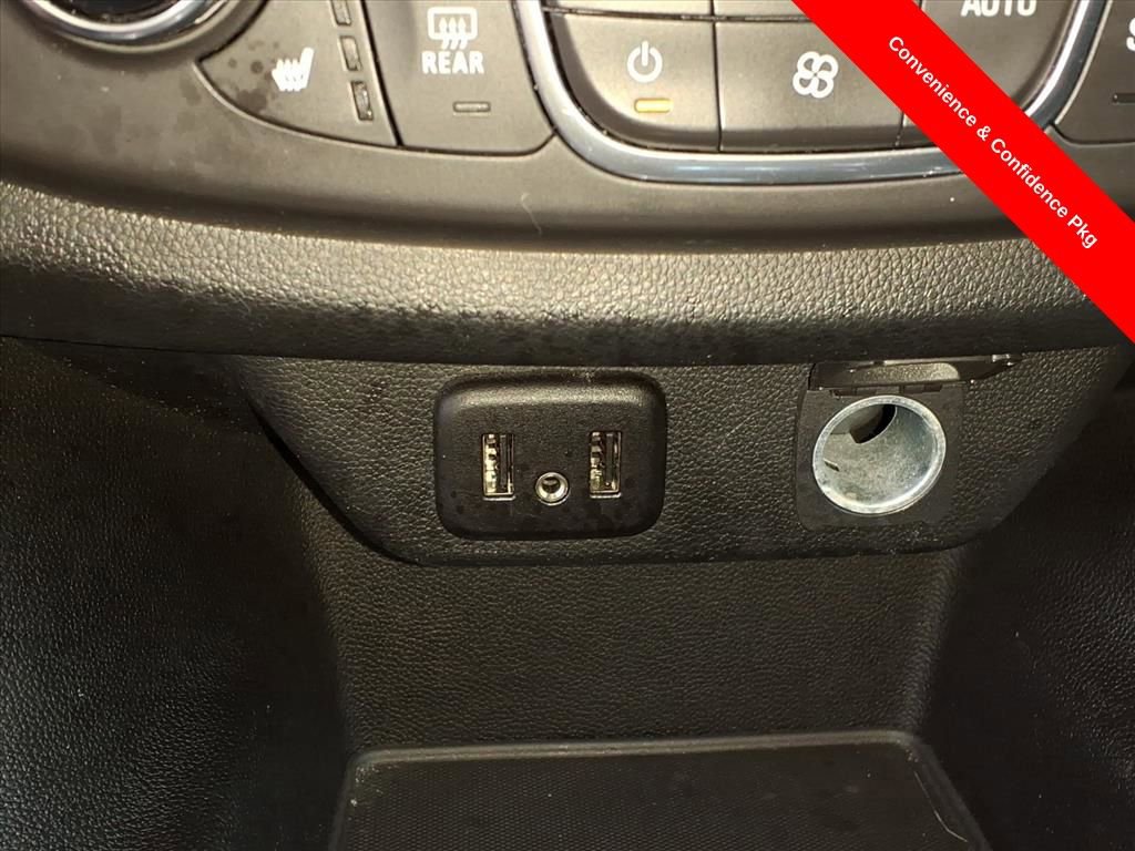 Used 2019 Chevrolet Traverse LT image 23