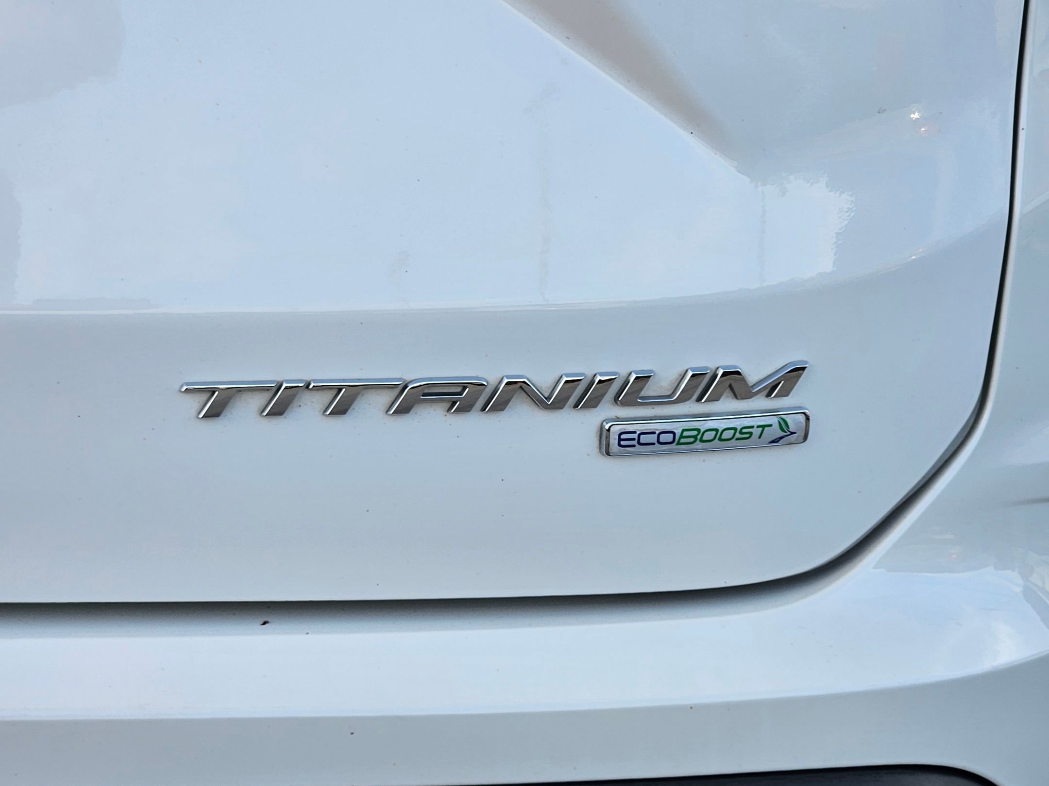 Used 2020 Ford Edge Titanium image 30