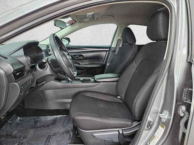Used 2024 Nissan Sentra S w/ Trunk Package FWD image 15