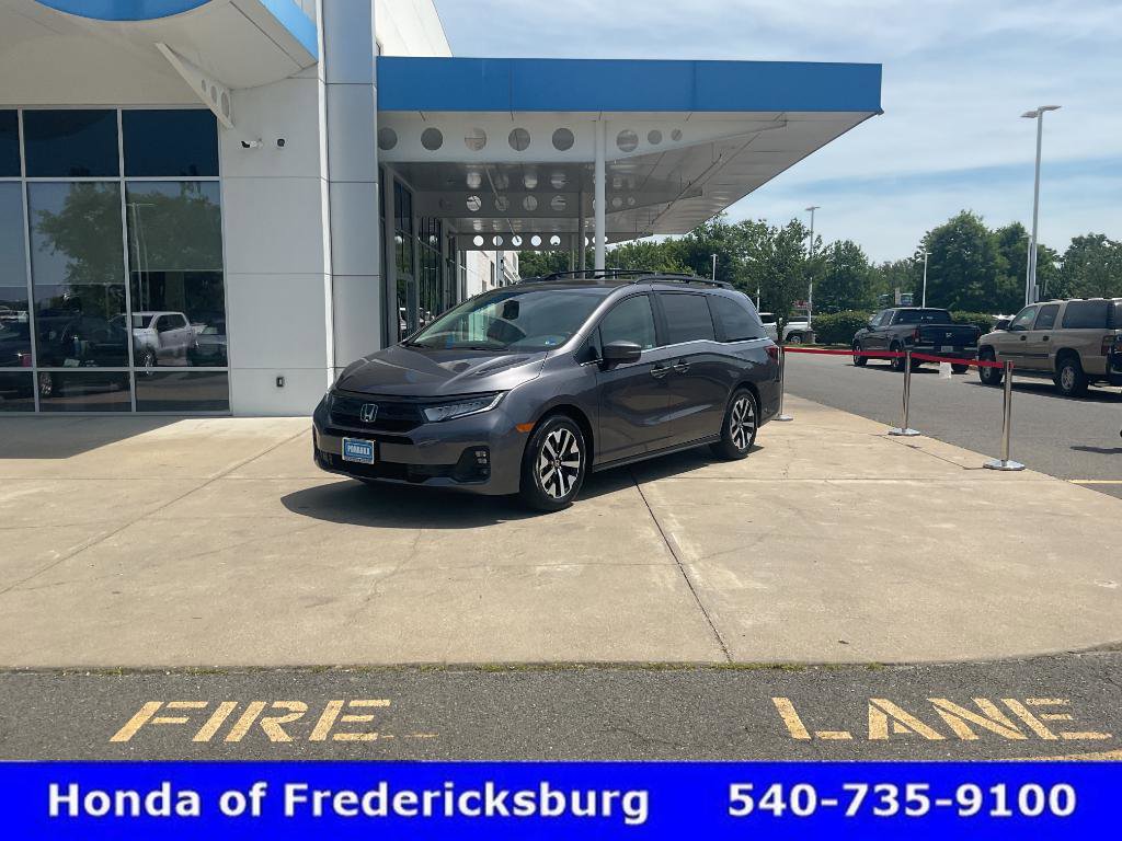 Certified 2026 Honda Odyssey EX-L image 1