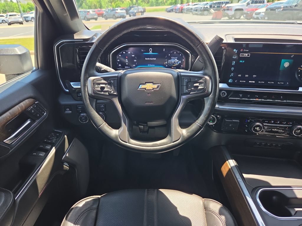 Certified 2024 Chevrolet Silverado 3500 High Country w/ High Country Premium Package AWD/4WD image 12