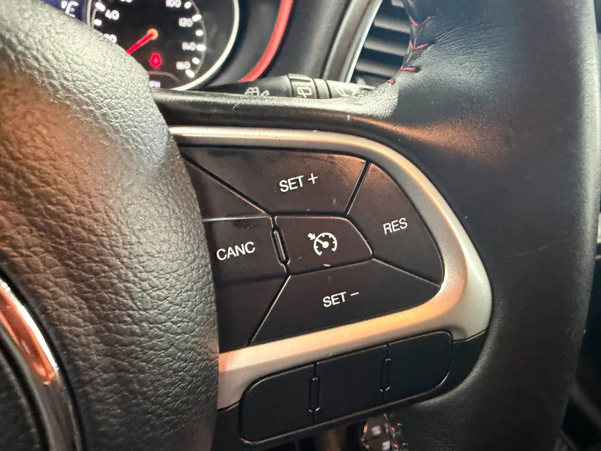 Used 2017 Jeep Compass Trailhawk w/ Leather Interior Group image 15