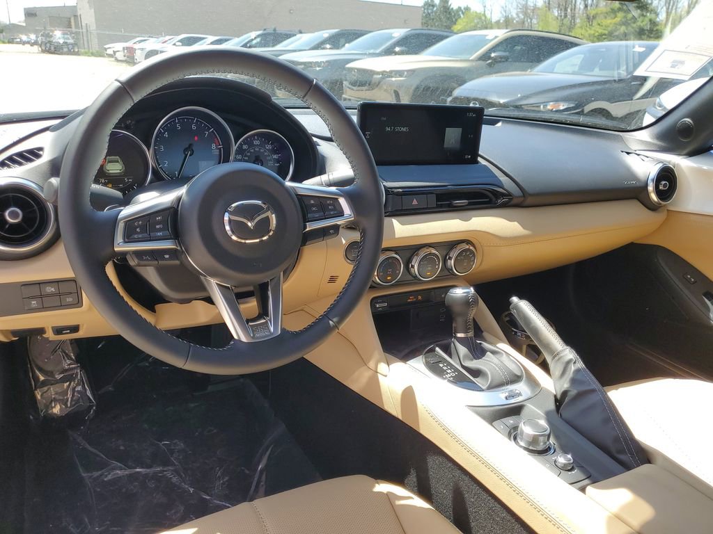 New 2026 MAZDA MX-5 Miata RF Grand Touring RWD image 11