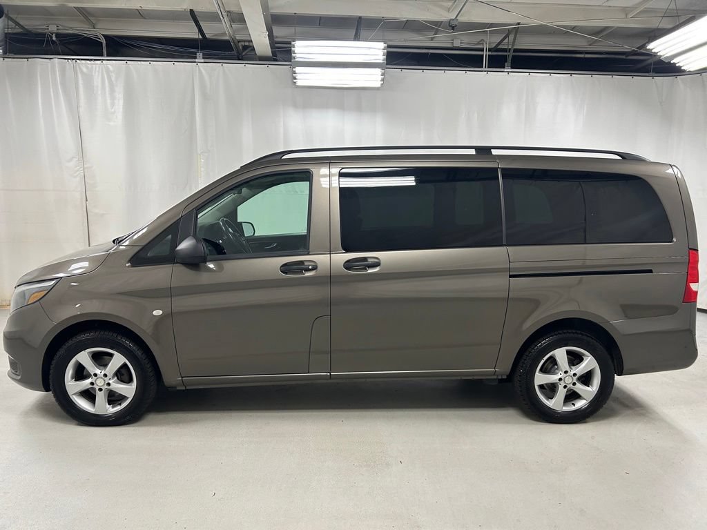Used 2016 Mercedes-Benz Metris Passenger image 8