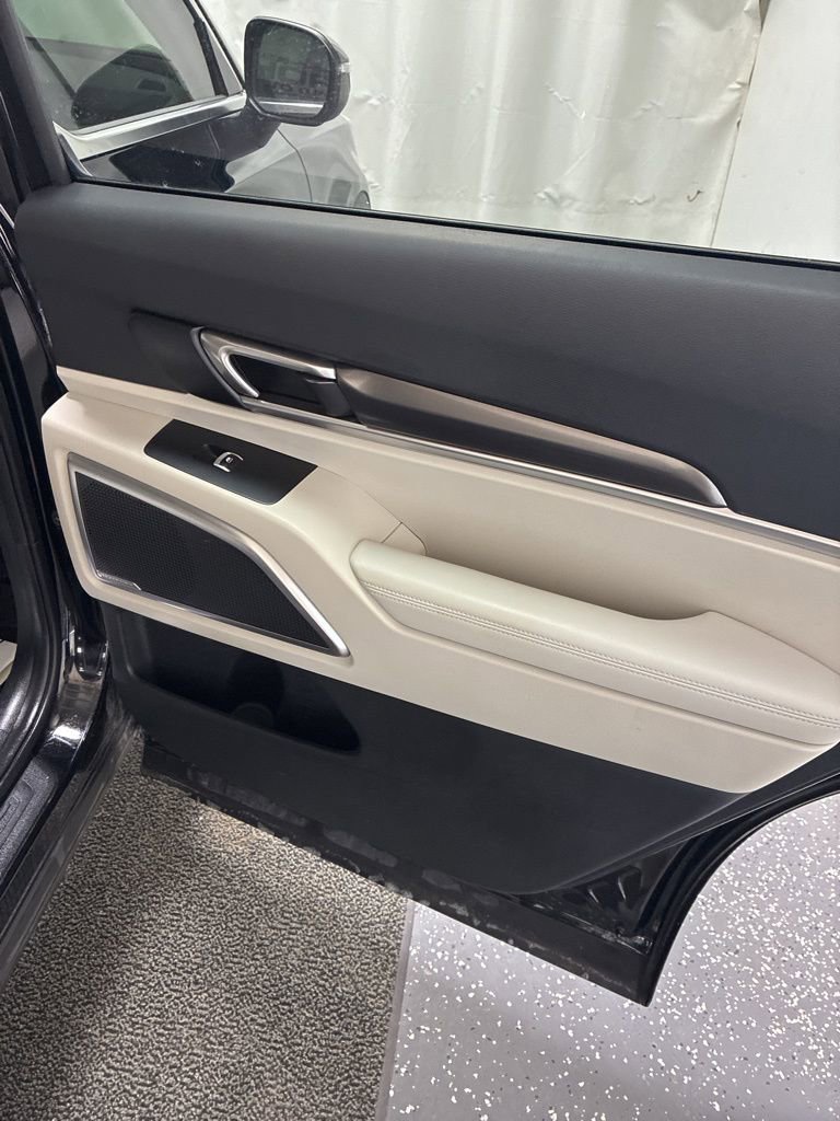 Used 2024 Kia Telluride S w/ S Sunroof Package image 28