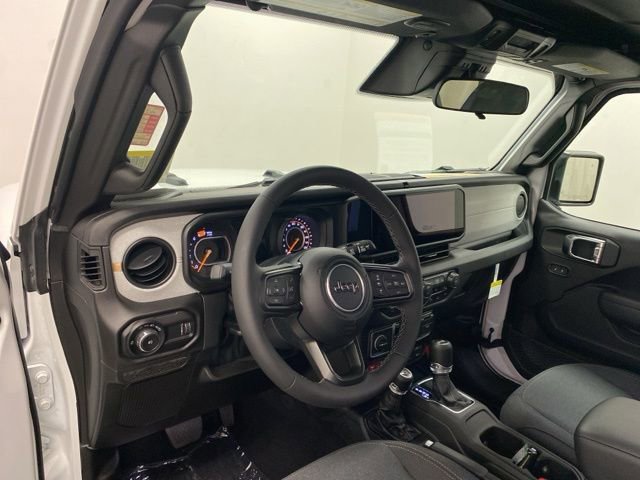 New 2026 Jeep Wrangler Sahara image 7