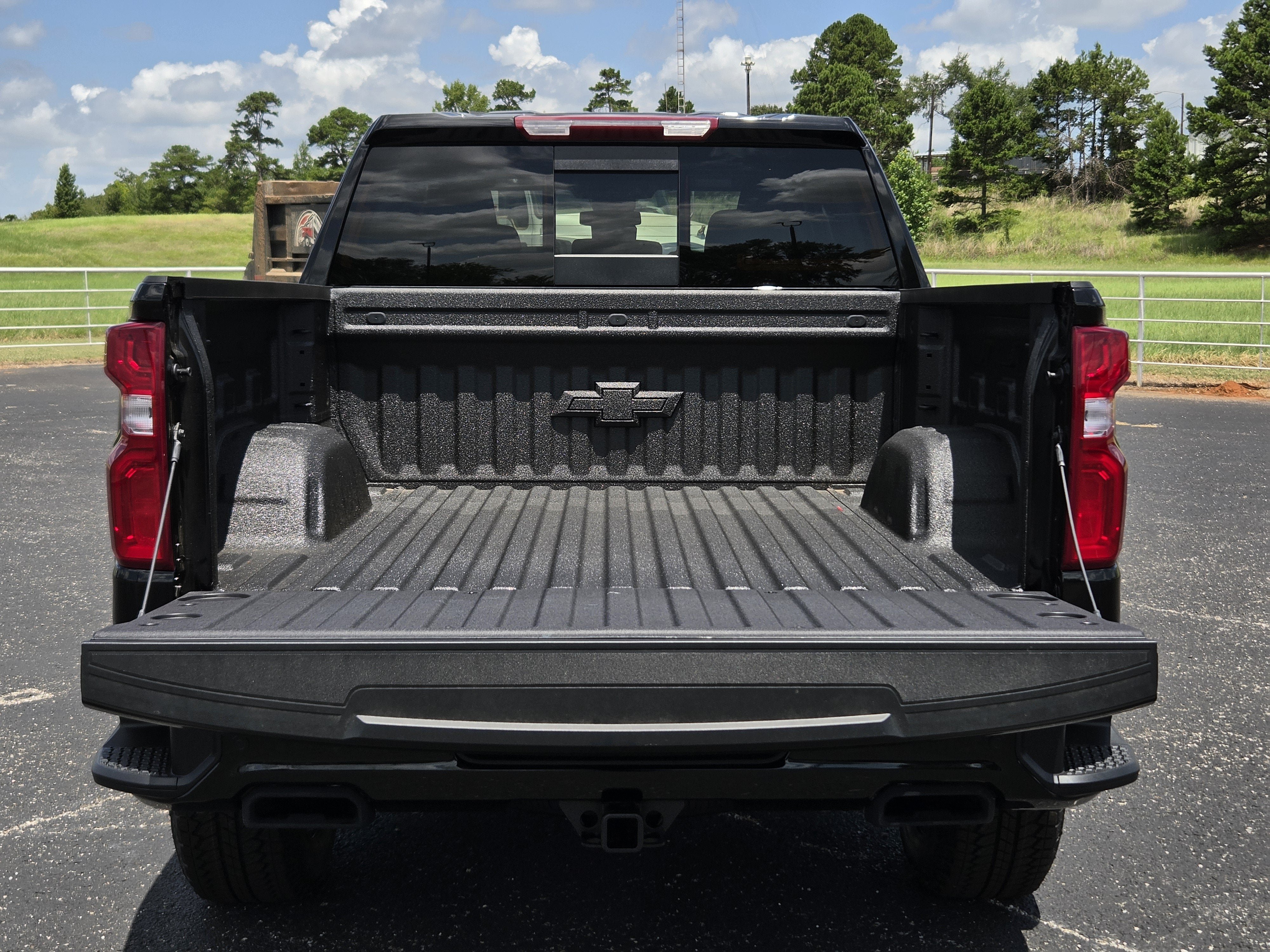 New 2026 Chevrolet Silverado 1500 LT Trail Boss w/ Safety Package AWD/4WD image 8