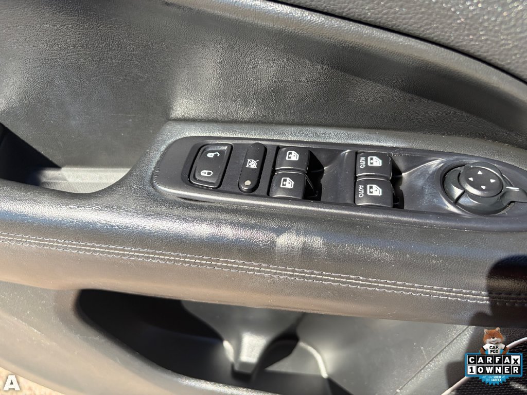 Used 2019 Jeep Compass Latitude FWD image 16