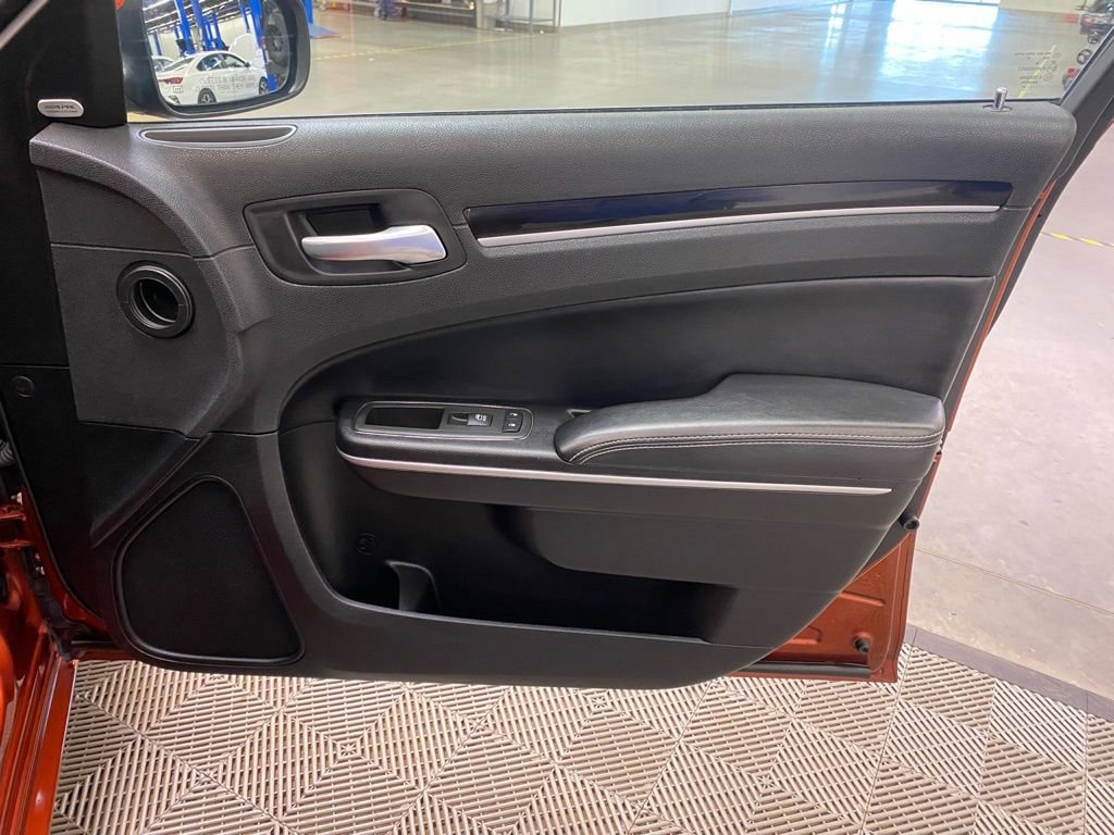 Used 2021 Chrysler 300 S image 16