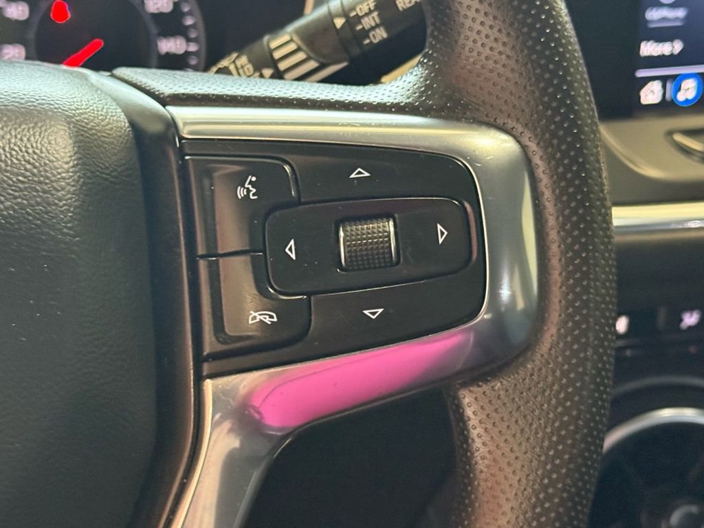 Used 2022 Chevrolet Blazer LT image 32