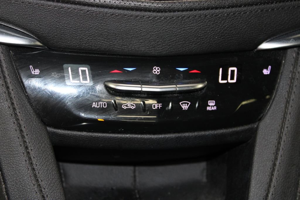 Used 2024 Cadillac XT5 Premium Luxury AWD/4WD image 34