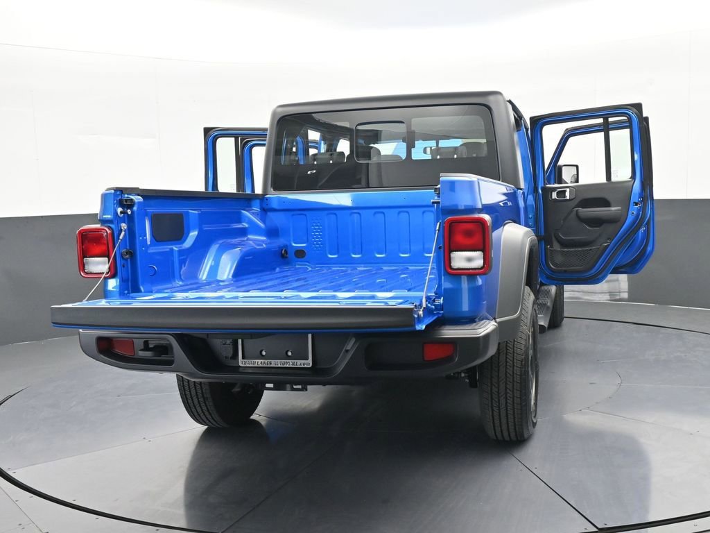 New 2026 Jeep Gladiator Sport AWD/4WD image 57