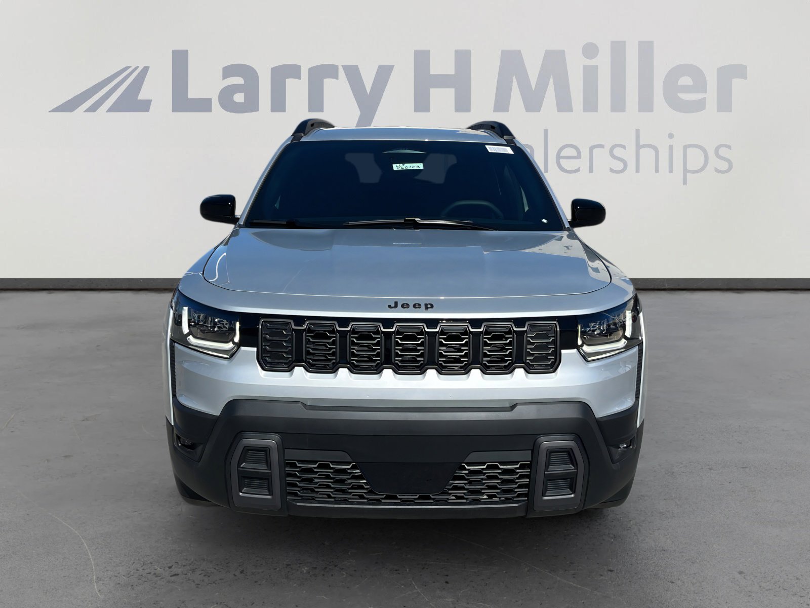 New 2026 Jeep Cherokee Laredo AWD/4WD image 8