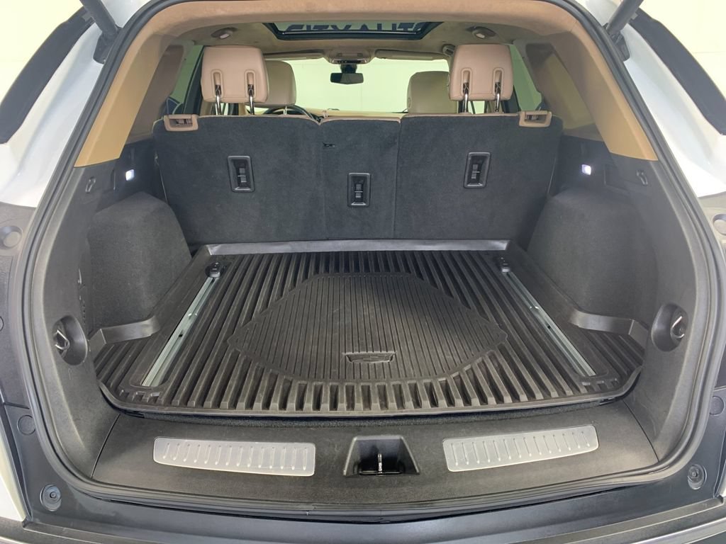 Used 2019 Cadillac XT5 Platinum AWD/4WD image 35