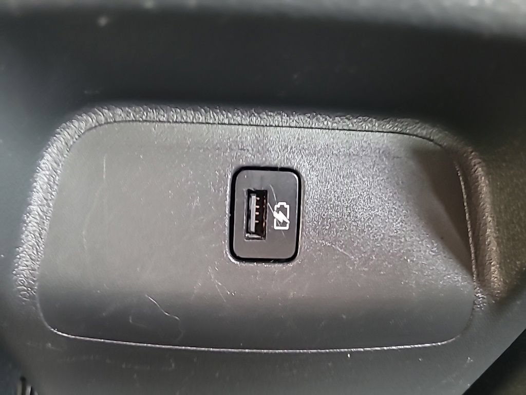 Used 2020 Nissan Sentra SV w/ Trunk Package FWD image 29