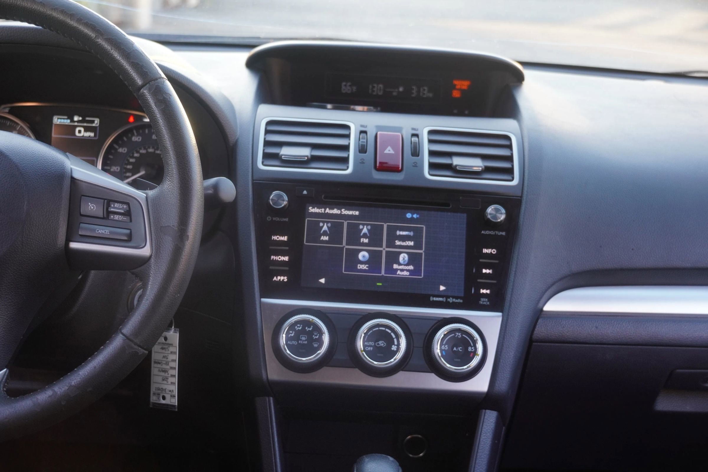 Used 2015 Subaru Crosstrek 2.0i Limited image 34