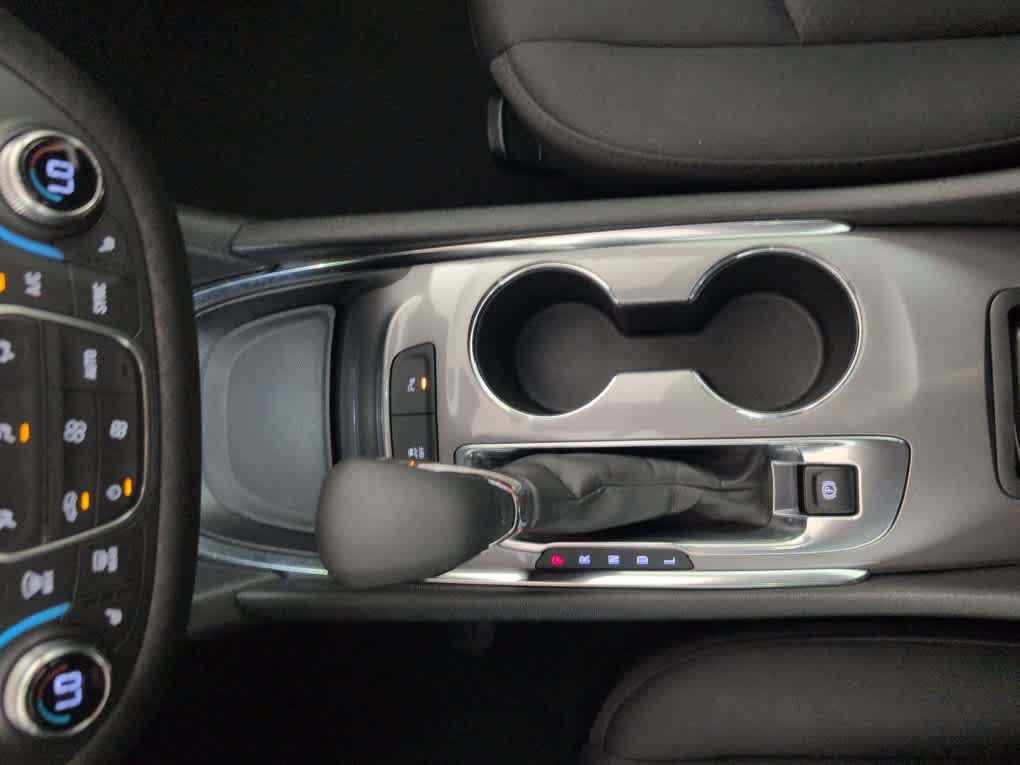 Used 2024 Chevrolet Malibu LT FWD image 21