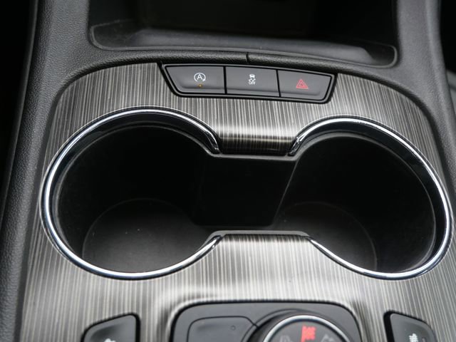 Used 2023 GMC Acadia SLT w/ Elevation Edition image 27