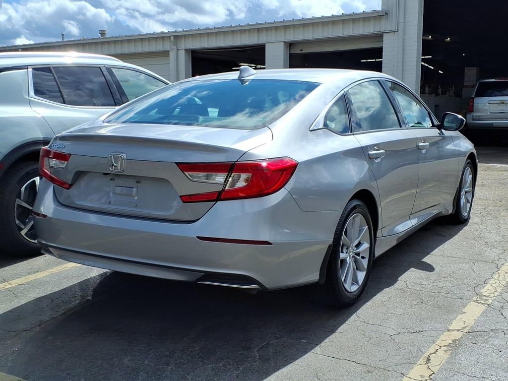 Used 2022 Honda Accord LX image 6
