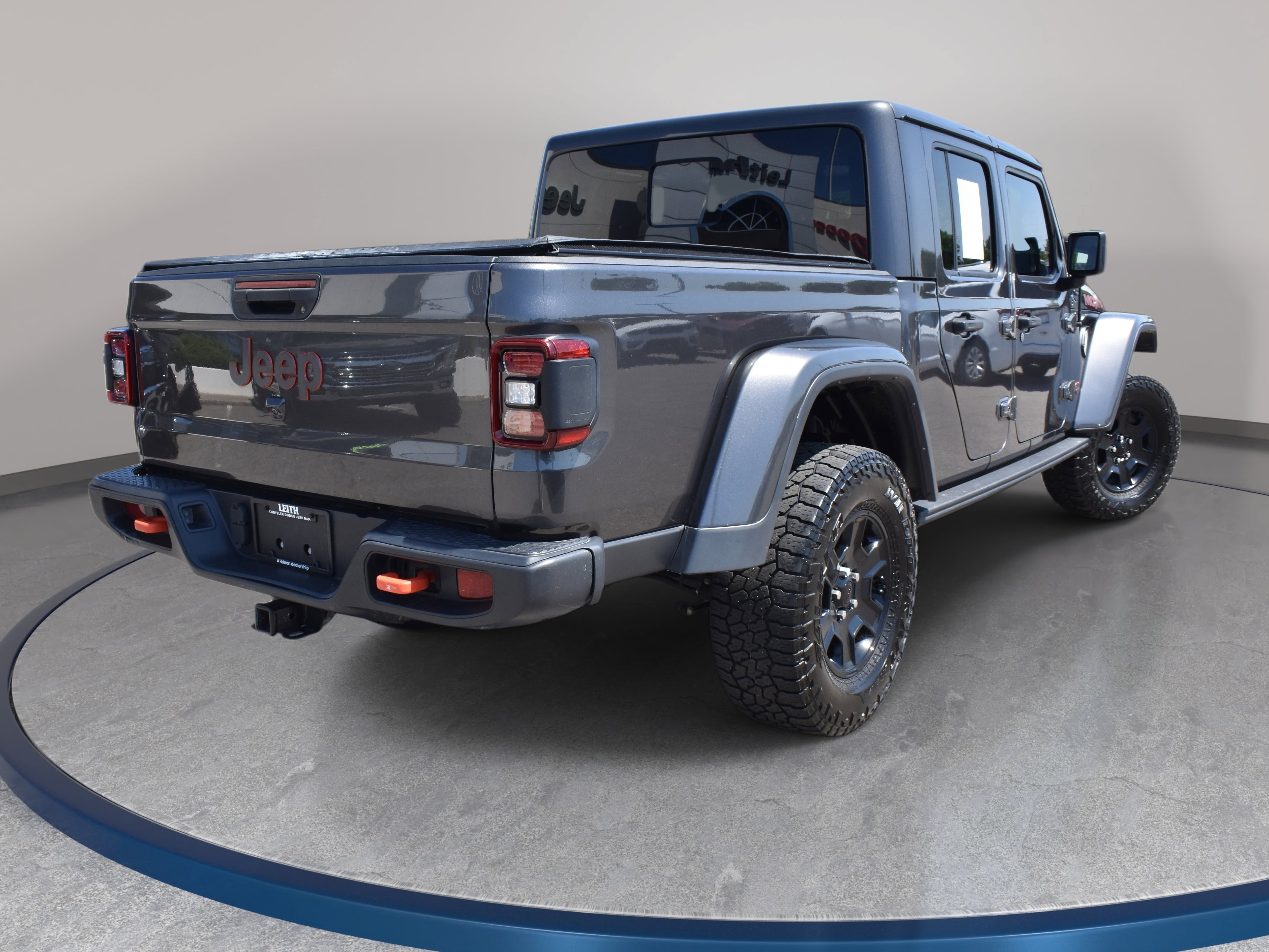 Used 2023 Jeep Gladiator Mojave w/ LED Lighting Group AWD/4WD image 6
