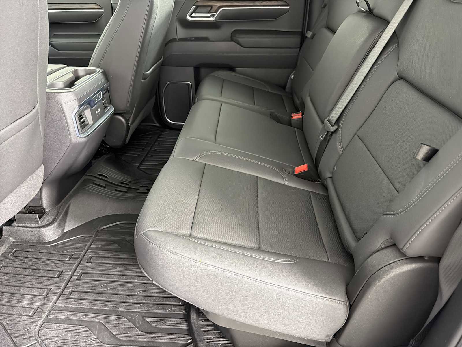 Certified 2024 GMC Sierra 1500 SLT w/ SLT Premium Package image 18