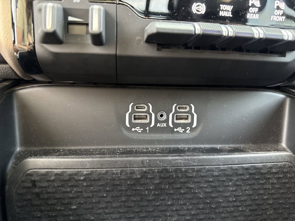 Used 2022 RAM 2500 Laramie AWD/4WD image 33