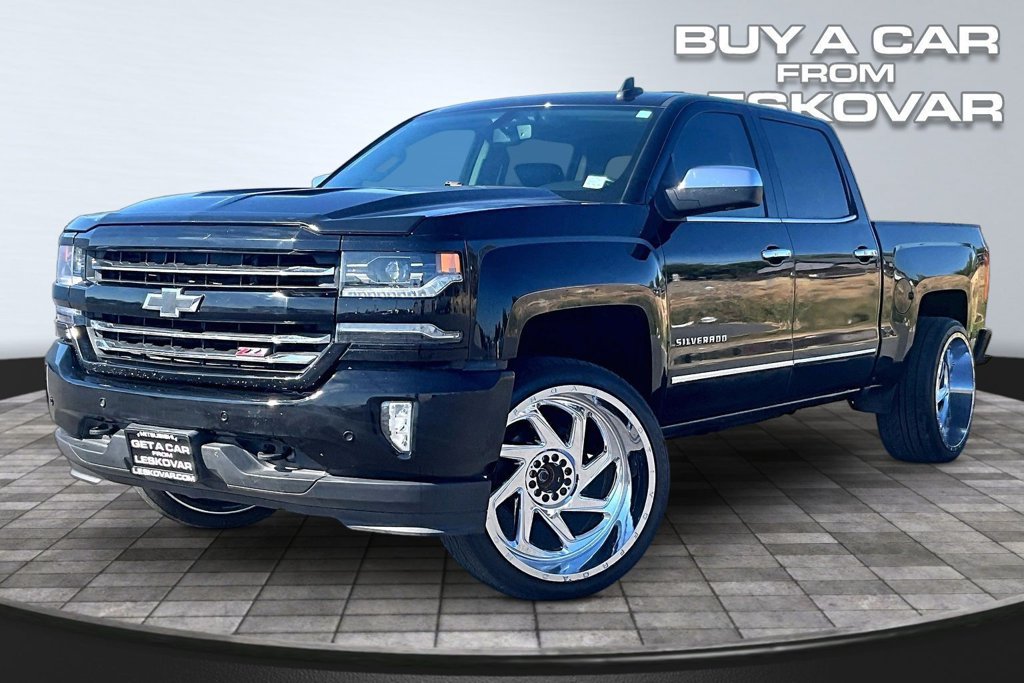 Used 2017 Chevrolet Silverado 1500 LTZ Z71 w/ LTZ Plus Package AWD/4WD image 12