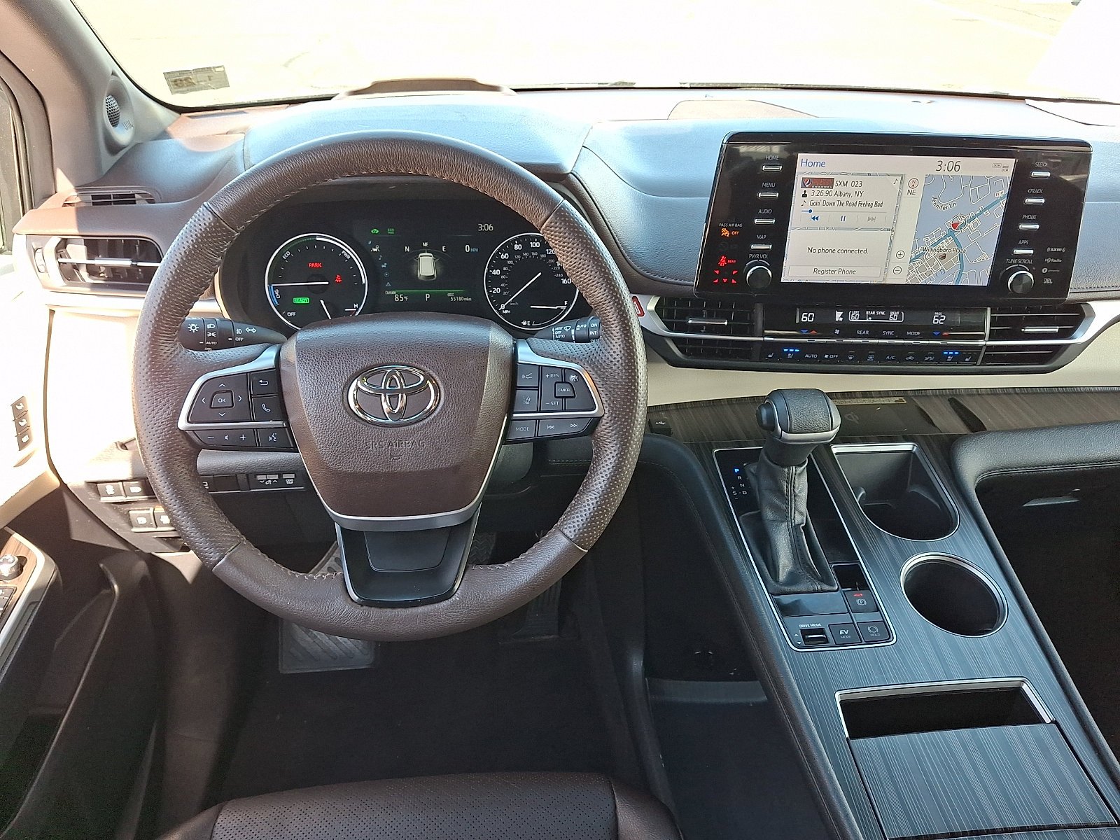 Used 2024 Toyota Sienna Platinum AWD/4WD image 14