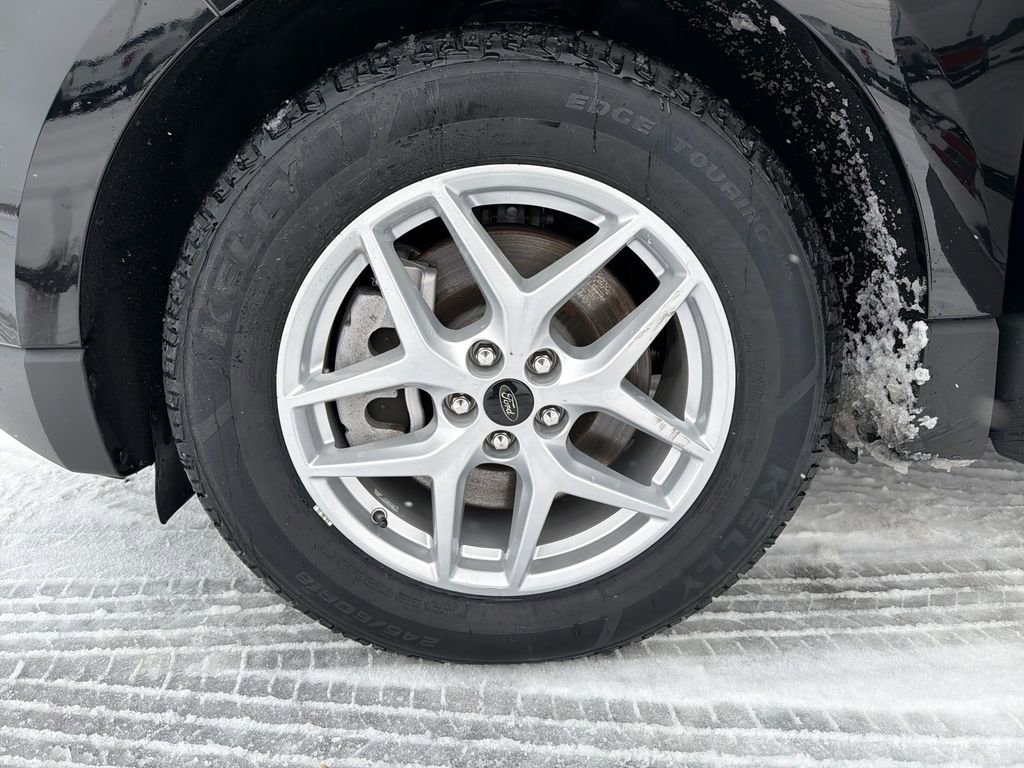 Used 2024 Ford Edge SEL image 26