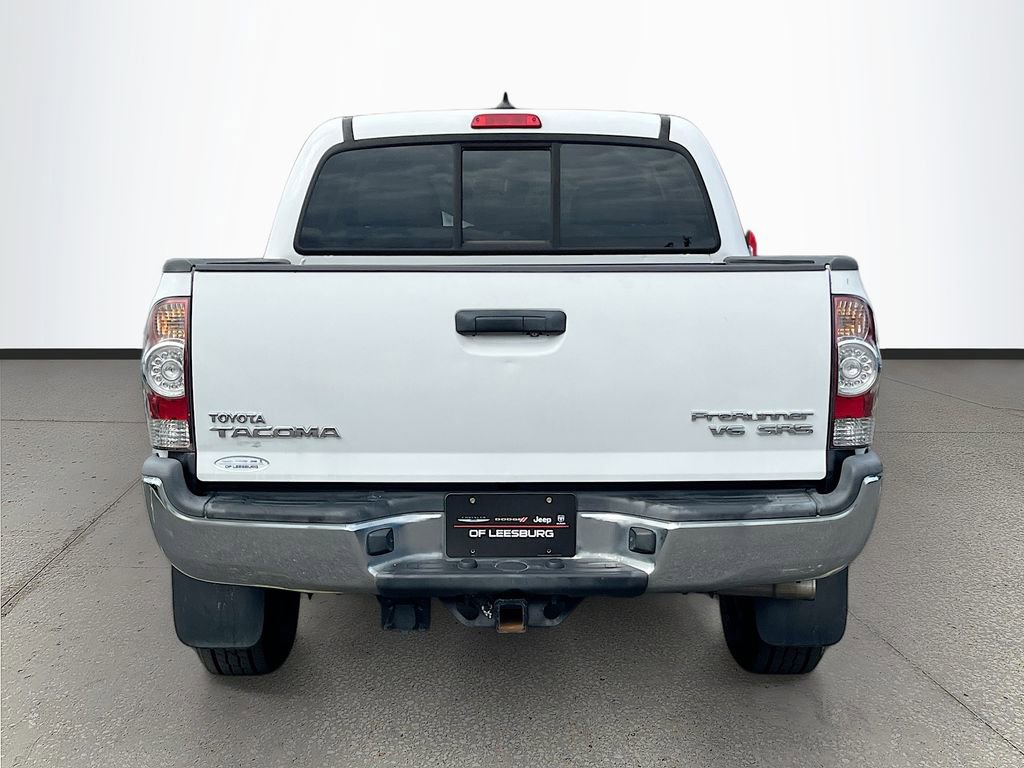 Used 2015 Toyota Tacoma PreRunner w/ SR5 Package RWD image 6